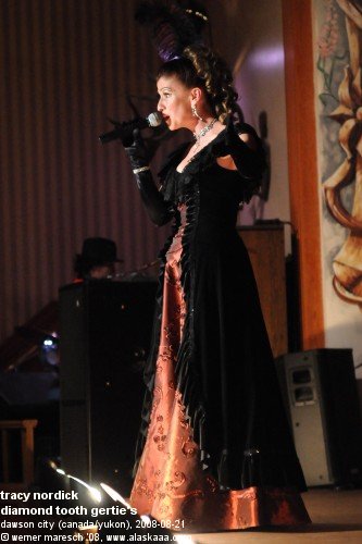 080821_ak08_dawdia_show____312_c.jpg